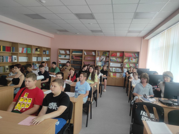 20 июня состоялось торжественное закрытие летней школы "Шаг к успеху".